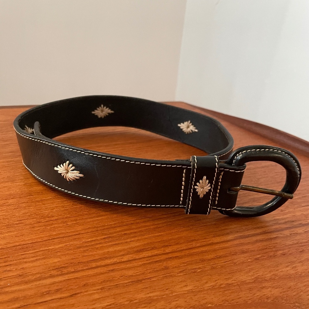 Rare Vintage L.L. Bean Leather Belt - Women’s Small